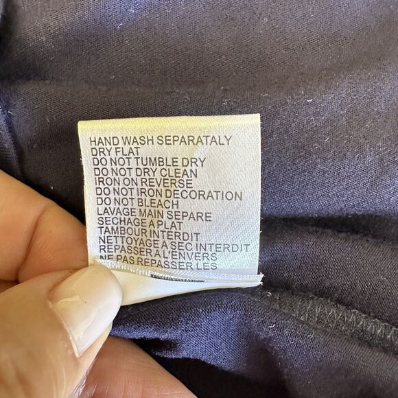 Leo Guy Women's Navy Blue Laser-Cut Cotton Round Neck Cap Sleeve Top Sz 6/8 - Picture 10 of 10